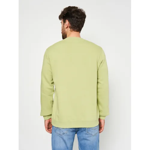 Свитшот Conversetar Chevron Crew Vitality Green 10024510-354